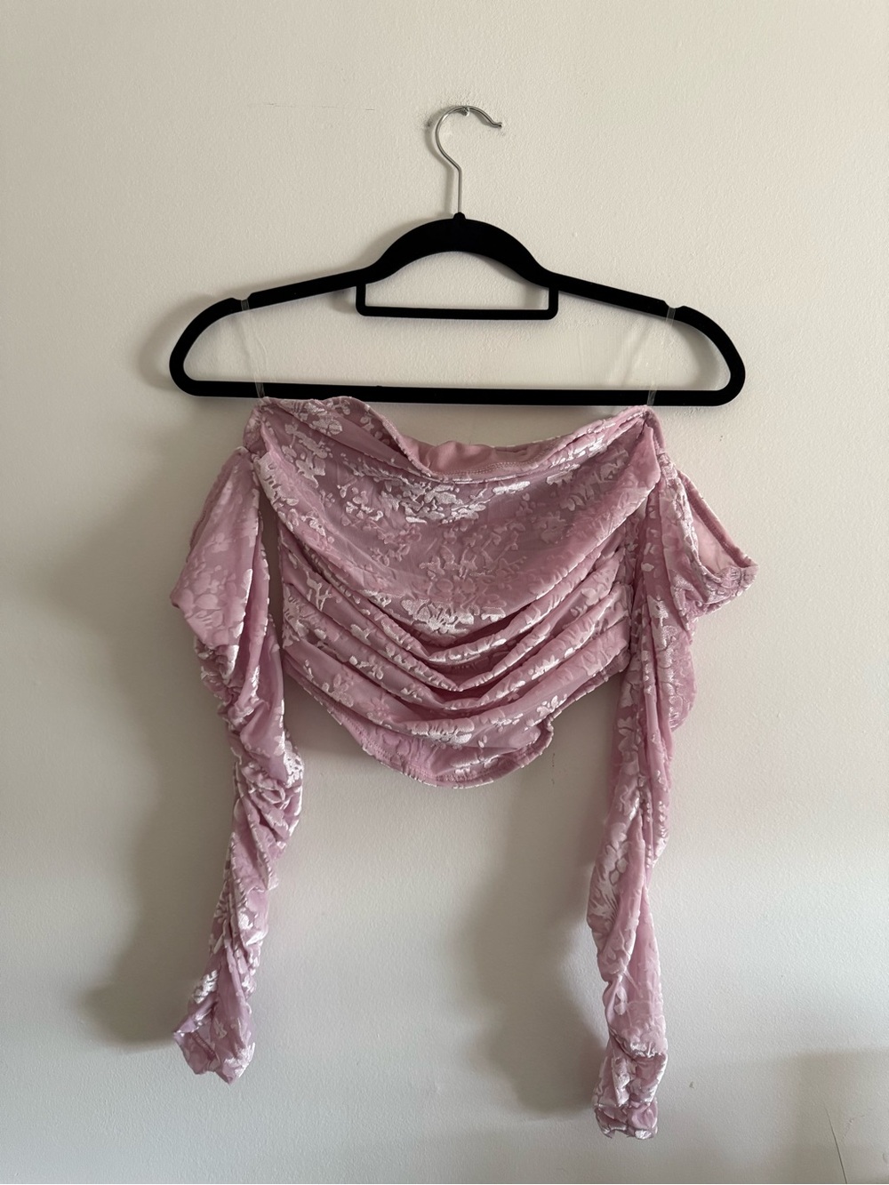NWT Windsor Pink Velvet Floral Off the Shoulder Top - size medium